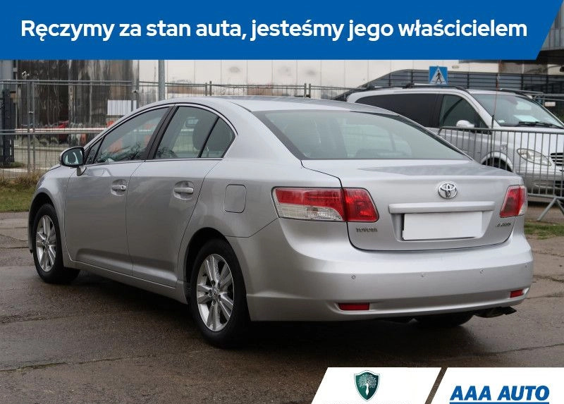 Toyota Avensis cena 35500 przebieg: 135509, rok produkcji 2009 z Tczew małe 254